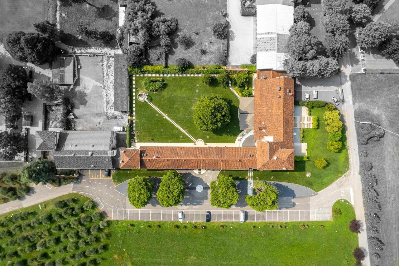Hotel Villa I Pini Malo  Εξωτερικό φωτογραφία